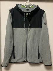 美品　アンダーアーマー　パーカー　グレー　M