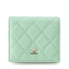 シャネル マトラッセ キャビアスキン コンパクトウォレット 二つ折り財布 ランダム品番 グリーン【中古】