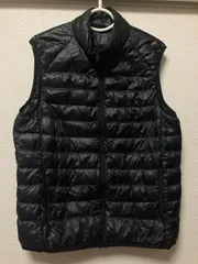 美品　UNIQLO   ダウンベスト　ブラック　L