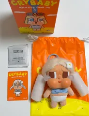 POP MART クライベイビー 休暇日誌 新品 ぬいぐるみキーホルダー (新品)