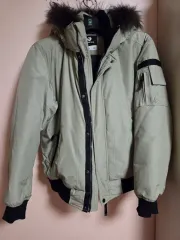 BLACK YAK フード ダウン アウター