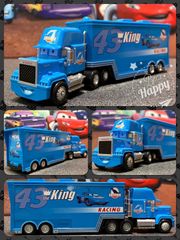 新品未使用 ディズニー カーズ マック トラック トレーラー 3台セット