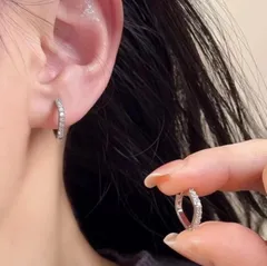 s5 ツイストフープピアス｜輝くジルコニア｜大人上品・デイリー向け