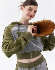 CHUCK ベロア クロップド フード ジップアップ & パンツ セット