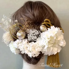 髪飾り 卒業式  成人式 白ダリア振袖 水引 結婚式袴 ハンドメイド[金箔2枚付