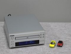 Item thumbnail for item d9ce8aa2-6277-4001-8d11-8028d4a82574