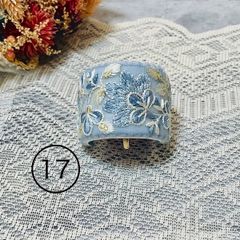 Item thumbnail for item 4bcc6ab4-c526-43ad-ab03-c6a3348af370