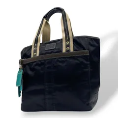 コーチ トートバッグ 黒 ワンショルダー ナイロン レザー チャーム付き u7 ハンドバッグ 肩掛け可 肩かけ可 ブラック ゴールド金具 ロゴプレート 本革 139