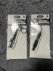 Happyくじ スター・ウォーズ　ライトセーバー　アクリルキーホルダー　2個セット