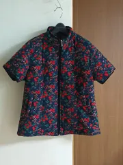 新品)花柄 半袖 ダウン ベスト