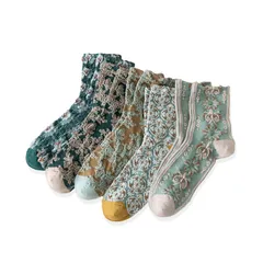 【人気商品】おしゃれ かわいい 暖かい靴下 花柄 刺繍 カジュアル靴下 綿 （5足組） 中厚手ソックス 女性用 クルーソックス くつした ソックス 防寒 春 レディース 夏 靴下 秋 冬 [Doyime] こんしょく