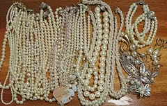 パールアクセサリーまとめ売り　ネックレスまとめ売り