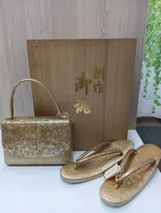 【中古品】 和装小物 留袖用 草履 & バッグ 2点セット 礼装 黒留袖 色留袖 留袖 振袖 着物 箱付き 現状品