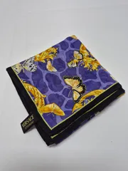 【used品】美品！VERSACE レディースハンカチ やや大判サイズ