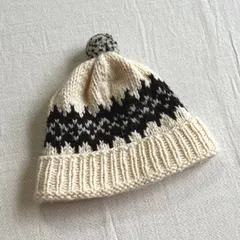 希少　MADE IN SCOTLAND　スコットランド製　Janette Murray　ジャネットマーレー　手編み　ハンドニット　ぽんぽん付きニット帽　ビーニー　100％ ウール　ネイティブ柄　native pattern wool hand knit cap