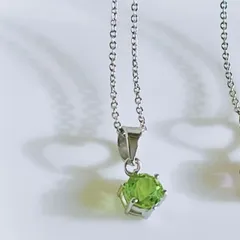 天然石ペリドット　一粒ネックレス