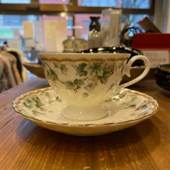 ①　NARUMI　ナルミ　花柄　カップ＆ソーサー　売り切れていなければ5客提供可能です