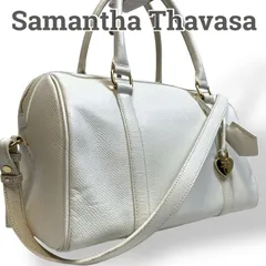【美品】Samantha Thavasa サマンサタバサ　ショルダーバッグ　斜め掛け　ミニボストン型　南京錠　鍵付き　ホワイト　白　レザー　本革　お出かけ　普段使い　日常使い　レディース　通勤　通学　おでかけ　おしゃれ　カバン　鞄　かばん　ブランド