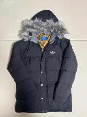 (105) アディダス フード ファー ダウン ブラック