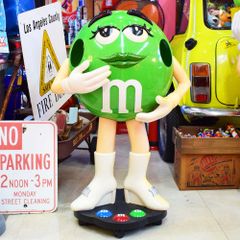 M&Ms エムアンドエムズ　ディスプレイ　グリーン② m&m's エムアンドエムズ ディスプレイ [グリーン] / キャスター付き