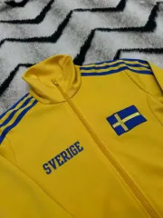 S アディダス スウェーデン ジャージ
