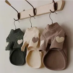 ハート袖タートルネック