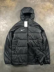 ナイキ デッドストック サーマフィット 軽量ダウン