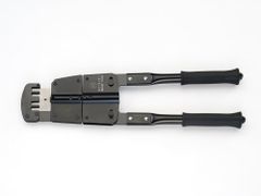 Item thumbnail for item 40dbc4d1-9550-4d1d-bc71-d2ed77bf10e8