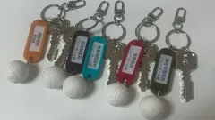 ハイキュー部室キーホルダー出品