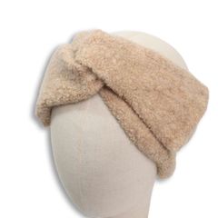 Item thumbnail for item 99cb17a3-f378-4d95-af45-9b0b8661a5ae