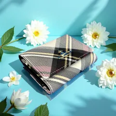 【新品・正規品・お買い得！】ヴィヴィアンウエストウッド 三つ折財布 EXIBTION-18【値下げOK】