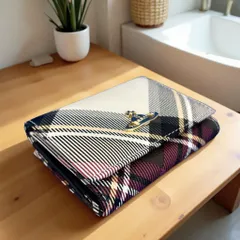 【新品・正規品・お買い得！】ヴィヴィアンウエストウッド 三つ折財布 EXIBTION-21【値下げOK】