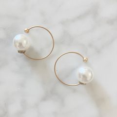 ドゥーズィエムクラス フープピアス 淡水パール - メルカリ