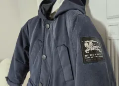 バーバリー キッズ ダウン アウター ネイビー 3y 36m 100cm