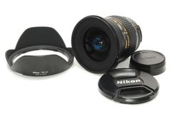 ★美品★Nikon ED AF NIKKOR 18-35mm F3.5-4.5 D 超広角ズームレンズ ニコンFマウント z958