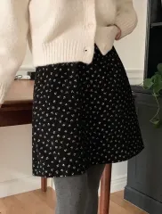 新品 小花 スカート ミディ丈