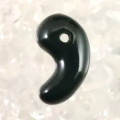 ✳出雲勾玉　1万個に1個しか無いレア勾玉‼️花仙山瑪瑙*芯部位の超極上色彩　鑑別書 ✳出雲勾玉 1万個に1個しか無いレア勾玉‼️花仙山