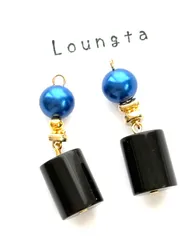 3750パールピアス ブルー ブラック 樹脂ピアス