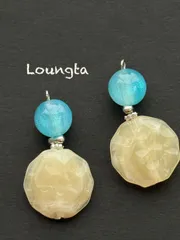 3762プチプラピアス ブルー アイボリー 大ぶりピアス 樹脂ピアス