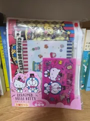 ハローキティxドラえもん ジッパーバッグ