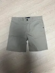 ナイキ sb チノ ショートパンツ