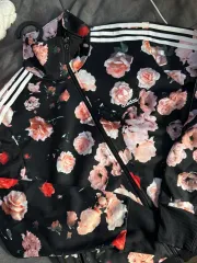 アディダス 花柄 ジャージ レディース 105