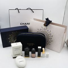 新品未使用 シャネル リップ アンド ネイル ケア セット 未使用 CHANEL シャネル リップ アンド ネイル ケア セット CR7-12-31