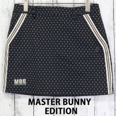 Excellent condition MASTER BUNNY EDITION retro print all-over side stripe stretch jersey skirt for women's golf wear.