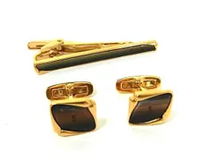 YVESSAINTLAURENT イヴサンローラン カフスボタン カフリンクス ネクタイピン アクセサリー 2点セット メンズ ゴールド系 DL1604