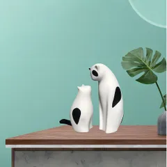 オブジェ 置物 2匹の猫 ねこ ネコ 白黒 2個セット インテリア リビング ダイニング 玄関 寝室 装飾 オーナメント 樹脂 プレゼント ギフト オシャレ 棚装飾 可愛い 癒しグッズ