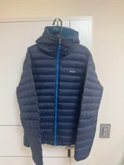 パタゴニア ダウンセーター フーディー ネイビー