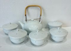 Item thumbnail for item 2ddf9bcf-19d8-4f98-97f7-d49298c989a8