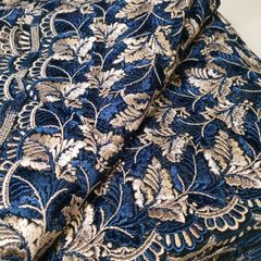 盤金刺繍 古布 銀糸 四弁花 格子文様 精密民藝 Hand Embroidery - メルカリ