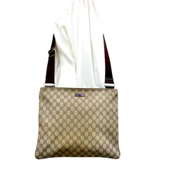 グッチ ショルダー クロスボディーバッグ GG サコッシュ FY312